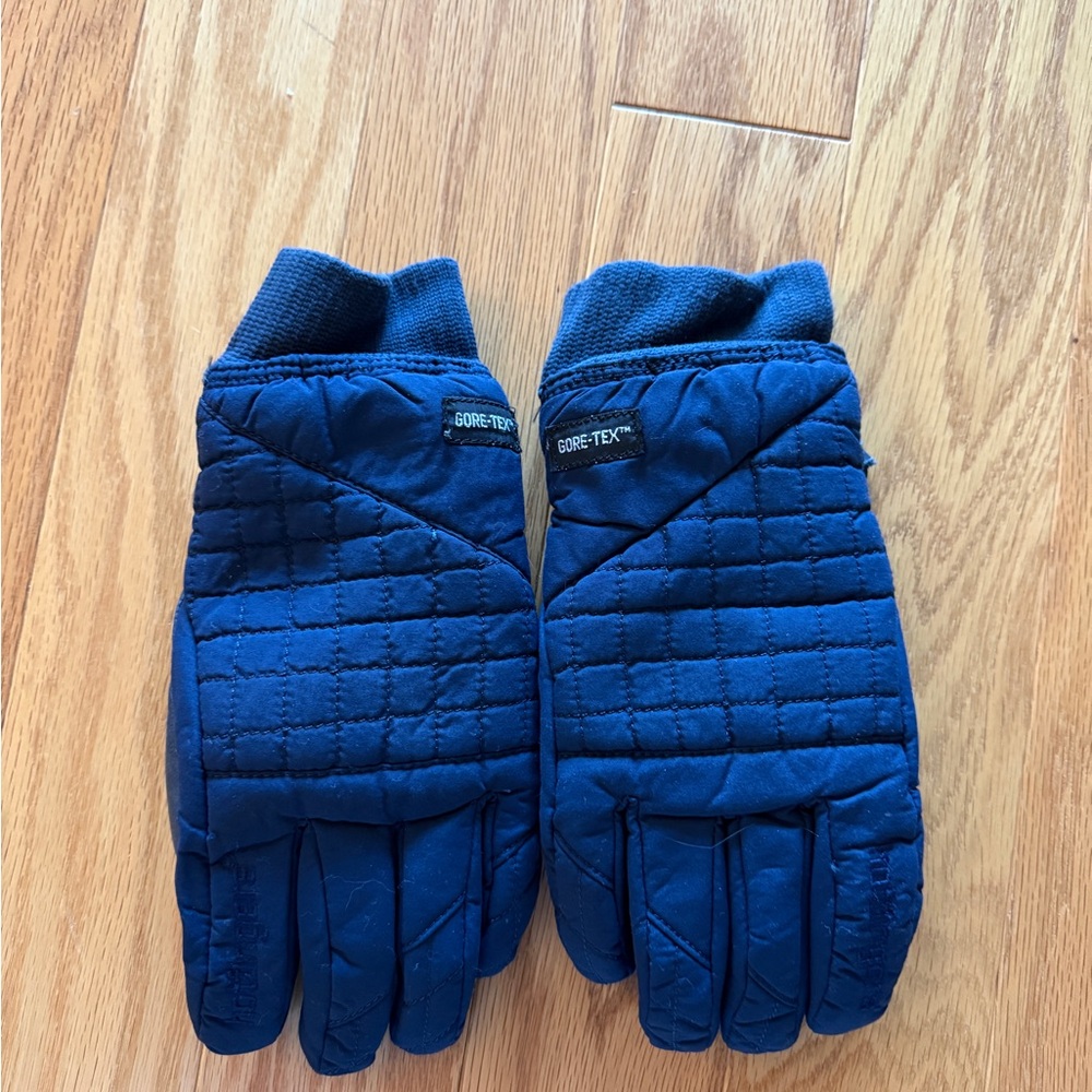 GORE-TEX Navy Quilted Gloves